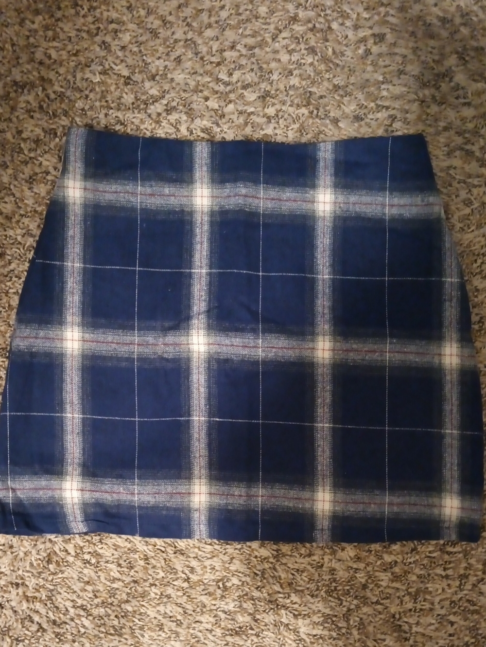 NWOT Classic Navy Plaid Mini Skirt - Women's Size Large
